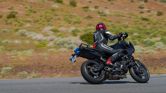 Her Track Days - First Place Visuals - Willow Springs - Motorsports Media-640